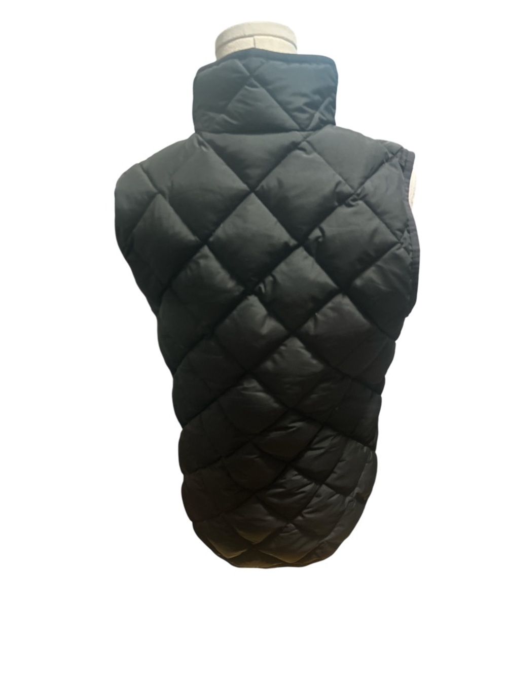 J.Crew Excursion Down Puffer Vest S Black Quilted Gold Hardware Preppy - Picture 3 of 9